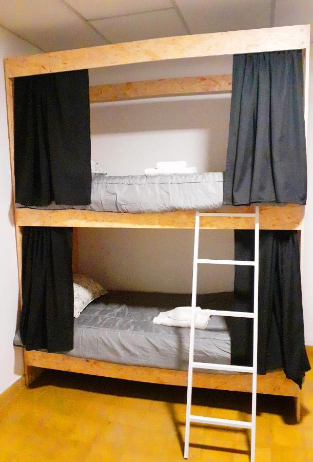 Oliwine Hostel Майпу Екстер'єр фото
