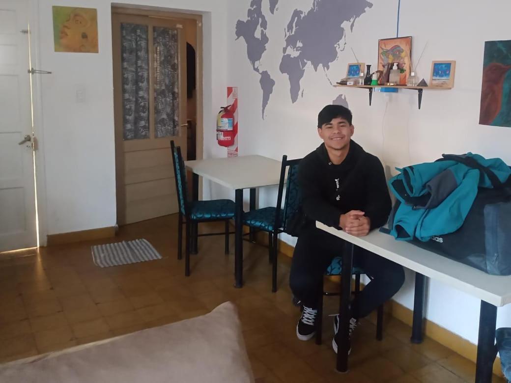 Oliwine Hostel Майпу Екстер'єр фото